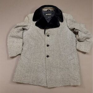 Stratojac  Gray Coat with Black Collar